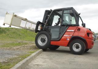 Позашляхові навантажувачі Manitou MSI 30 T