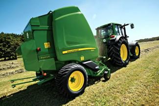Прес-підбирачі рулонні  John Deere 864