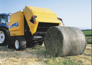 Прес-підбирачі рулонні  New Holland BR6090 Combi