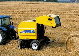 Прес-підбирачі рулонні  New Holland BR6090 Combi