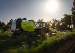 Прес-підбирачі рулонні  Claas Cerex 780 RC