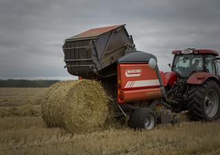 Прес-підбирачі рулонні  Maschio Extreme 165 HTC