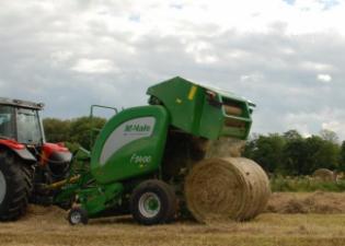 Прес-підбирачі рулонні  McHale F 5400