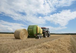 Прес-підбирачі рулонні  Krone Fortima V 1500 MC