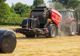Прес-підбирачі рулонні  Massey Ferguson RB 4160V Protec