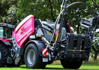 Прес-підбирачі рулонні  Massey Ferguson RB 4160V Protec