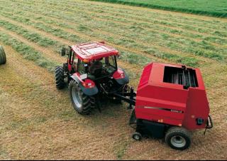 Прес-підбирачі рулонні  Case IH RB 344