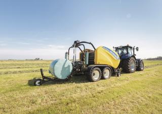 Прес-підбирачі рулонні  New Holland Roll Baler 135 Ultra Combi