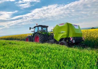 Прес-підбирачі рулонні  Claas Rollant 520 RC