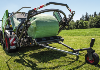 Прес-підбирачі рулонні  Fendt Rotana 130 F Combi