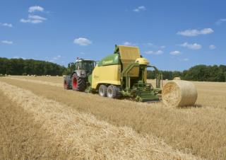 Прес-підбирачі рулонні  Krone Ultima CF 155 XC