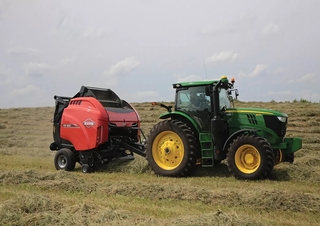 Прес-підбирачі рулонні  Kuhn VB 560