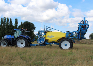 Причіпні польові обприскувачі Delvano TS 6000