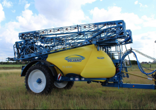 Причіпні польові обприскувачі Delvano TS 6000