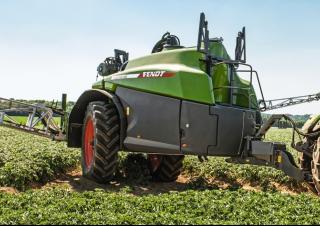 Причіпні польові обприскувачі Fendt Rogator 344