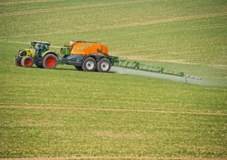 Причіпні польові обприскувачі Amazone UX 11200 (33)