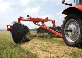 Причіпні валкоутворювачі (барабанні граблі) Kuhn SR 800