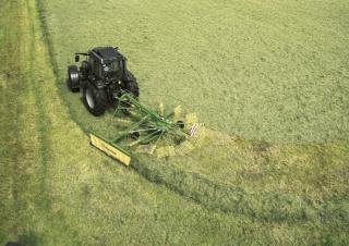 Причіпні валкоутворювачі (барабанні граблі) Krone Swadro 46