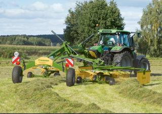 Причіпні валкоутворювачі (барабанні граблі) Krone Swadro TS 740 Twin