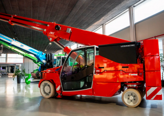 Промислові пересувні крани JMG MC 210