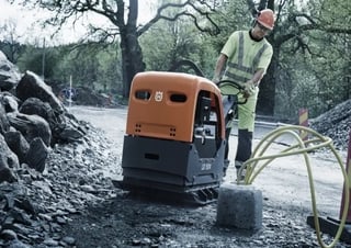 Віброплита Реверсивні віброплити Husqvarna LG 504