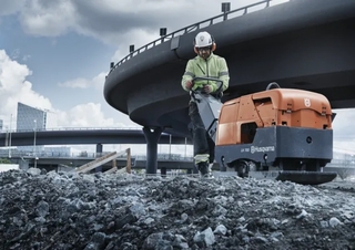 Віброплита Реверсивні віброплити Husqvarna LH 700