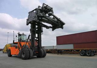 Річстакер Toyota THD9000-L3