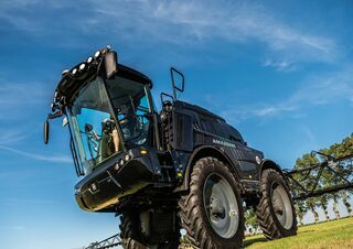 Самохідні польові обприскувачі Amazone Pantera 4504 S (40)