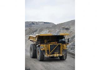 Самоскиди із жорсткою рамою Caterpillar 789D