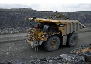 Самоскиди із жорсткою рамою Caterpillar 793F