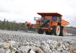 Самоскиди із жорсткою рамою Hitachi EH3500ACII