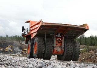 Самоскиди із жорсткою рамою Hitachi EH3500ACII