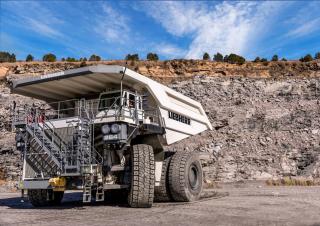 Самоскиди із жорсткою рамою Liebherr T 264