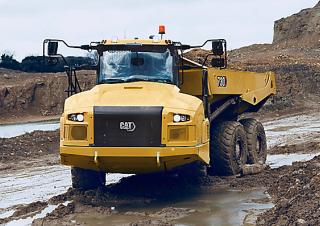 Шарнірні самоскиди Caterpillar 730-04A