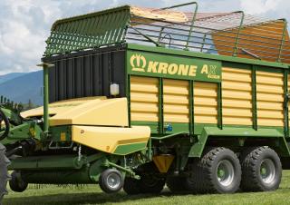 Спрощені причепи для силосу Krone AX 310 HD
