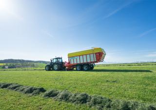 Спрощені причепи для силосу Pöttinger EuroProfi 4510 L