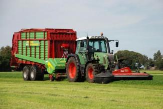Спрощені причепи для силосу Strautmann Super Vitesse CFS 3501 DO
