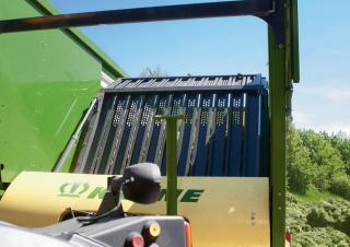 Спрощені причепи для силосу Krone ZX 560 GL