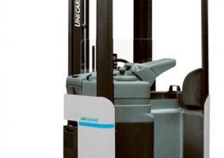 Палетні штабелери Палетні штабелери Stand Up Rider Platform UniCarriers A 160