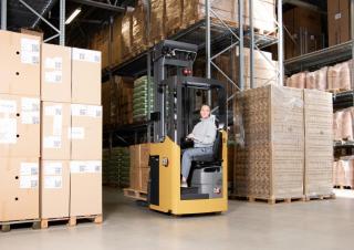 Палетні штабелери Штабелери Sit Down Rider Caterpillar NSS12N2TF