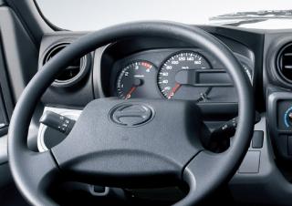Вантажівки стійке шасі Hino 300 716 CREW 4x2
