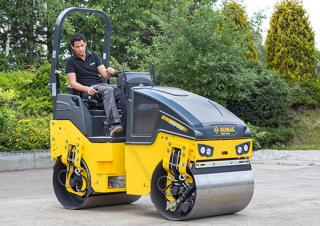 Катки Тандемні вібраційні дорожні катки Bomag BW 100 AD-5
