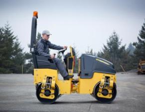 Катки Тандемні вібраційні дорожні катки Bomag BW 100 ADM-5