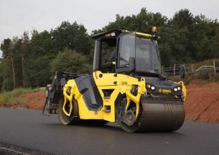 Катки Тандемні вібраційні дорожні катки Bomag BW 151 AD-5