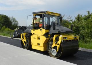Катки Тандемні вібраційні дорожні катки Bomag BW 174 AP 4f AM