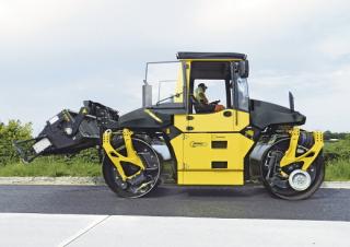 Катки Тандемні вібраційні дорожні катки Bomag BW 174 AP 4f