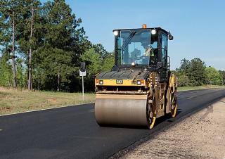Катки Тандемні вібраційні дорожні катки Caterpillar CB44B
