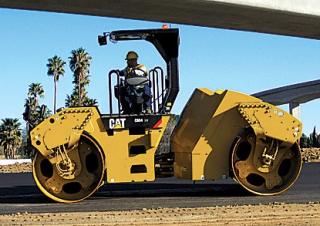 Катки Тандемні вібраційні дорожні катки Caterpillar CB54XW