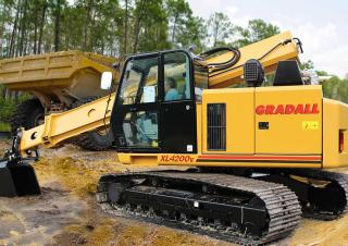 Телескопічні екскаватори Gradall XL 4200 V