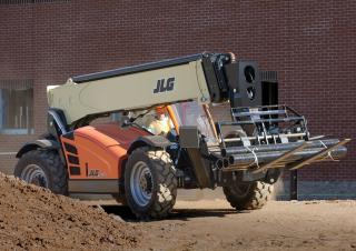 Телескопічні навантажувачі JLG 1255